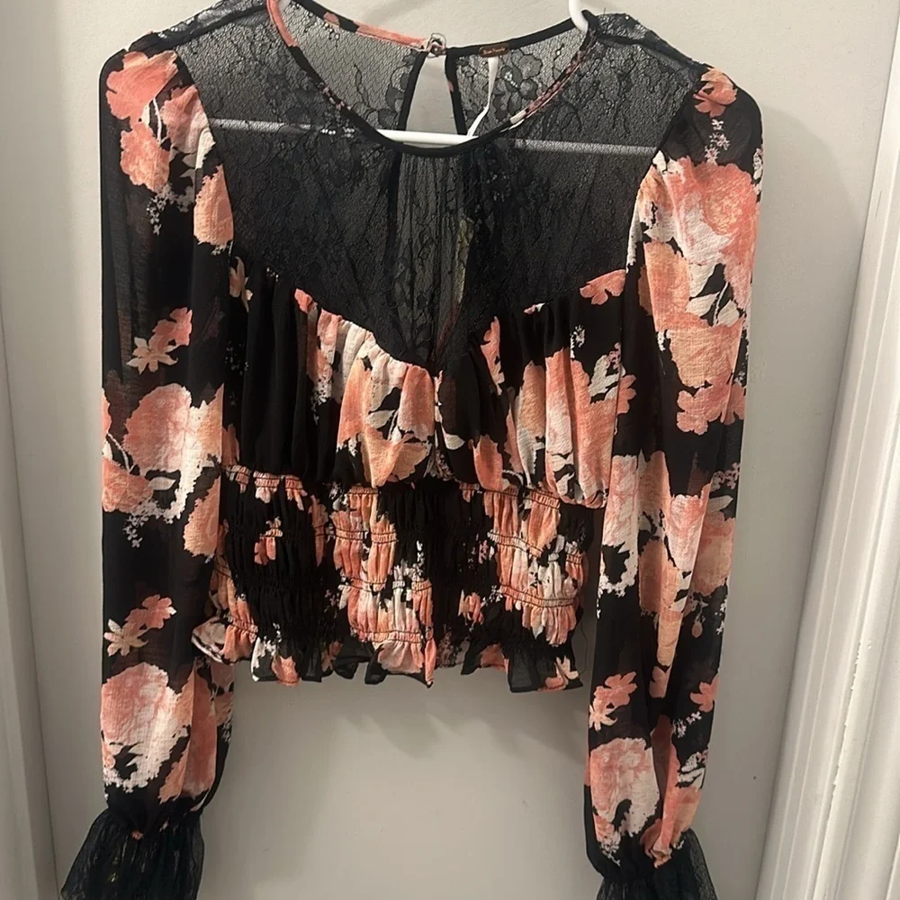NWT 🎉🎉Host Pick‼️FREE PEOPLE DAPHNE FLORAL BLOUSE MIDNIGHT COMBO - Picture 9 of 15